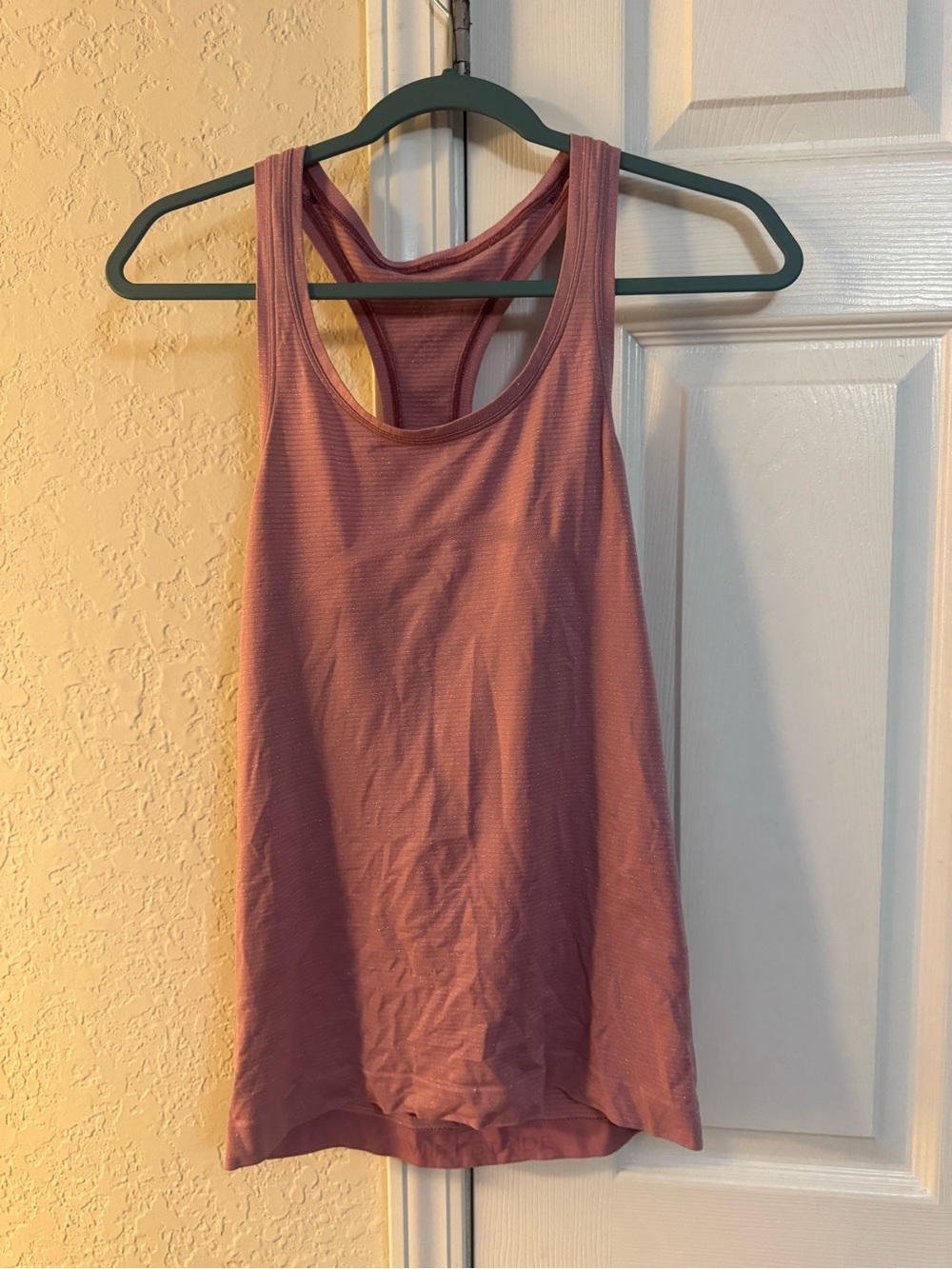 Lululemon Women's Racerback Tank Top - Dusty Rose